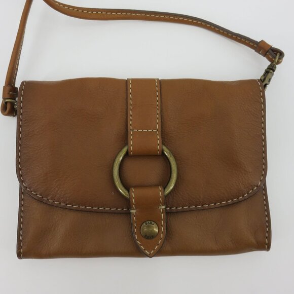 Frye Brown Leather Ring Flap Front Crossbody Handbag Purse Bag Removable Strap - Picture 2 of 9